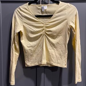 H&M DIVIDED Crop Top